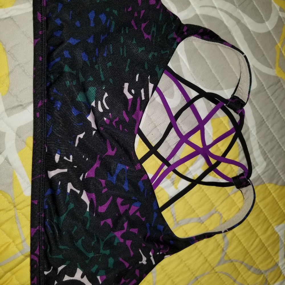 Lululemon free to be wild sports bra
